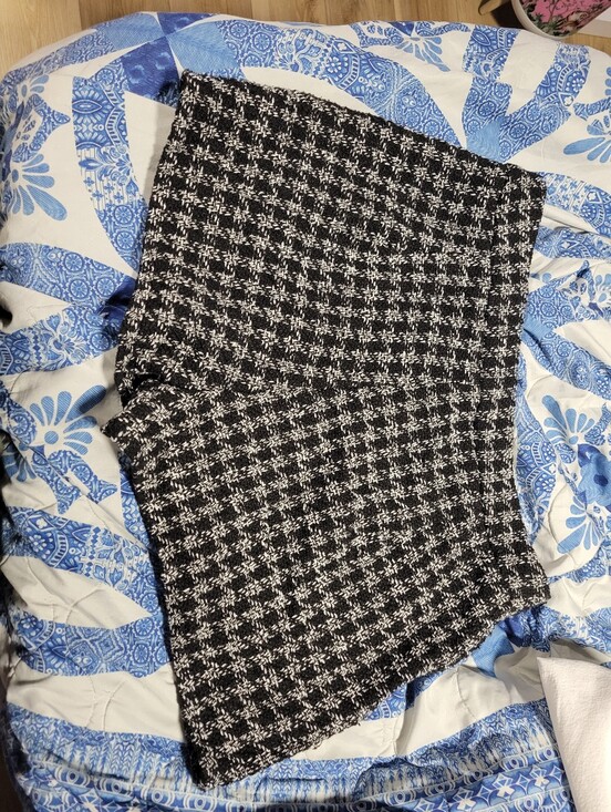 Pants - Houndstooth shorts